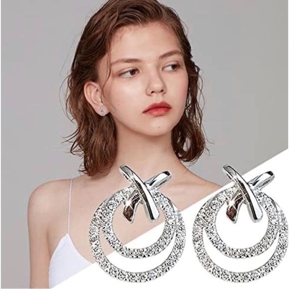 Sterling Silver 1.5 carat Moissanite Double Circle Stud Earrings - Picture 11 of 12